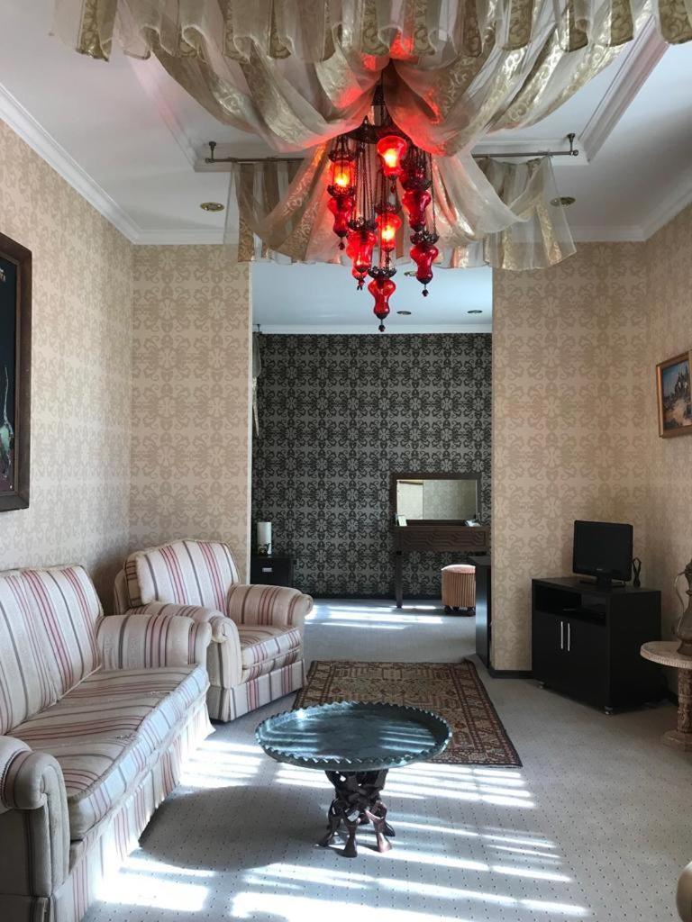 Villa Petrolea Hotel Baku Exterior foto